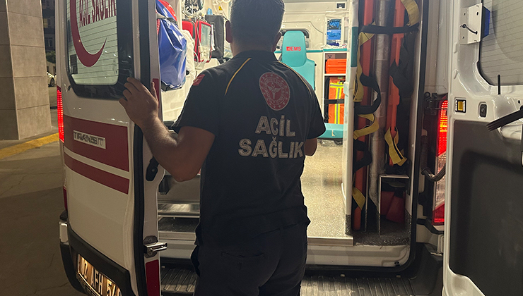 Yanlışlıkla fare zehri içen çocuk yaşam savaşı veriyor
