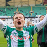 Yusuf’tan sitemli veda!