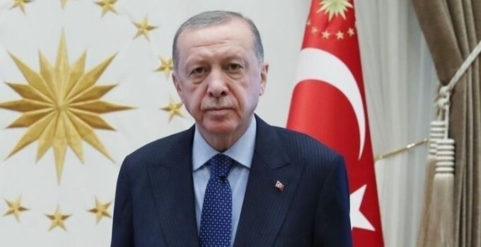 Cumhurbaşkanı Erdoğan’dan, 15 Temmuz şehidi Ömer Halisdemir’in kızı için tebrik telefonu
