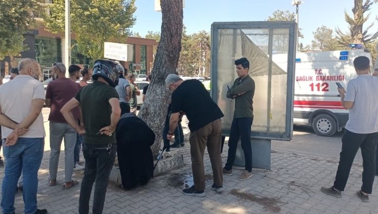 Direksiyon başında nefes borusuna ekmek kaçan sürücü hayatını kaybetti