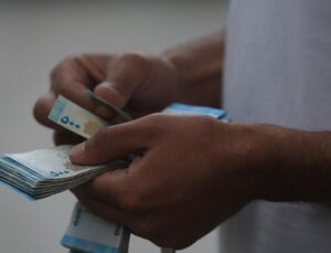 Suriye’de yeni banknotlar aşamalı olarak tedavüle girecek