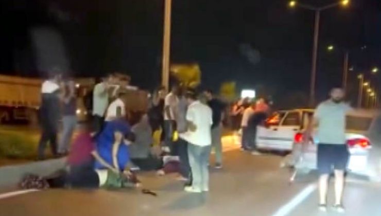 Yolun karşısına geçmeye çalışan yayalara otomobil çarptı: 1 ölü, 1 yaralı