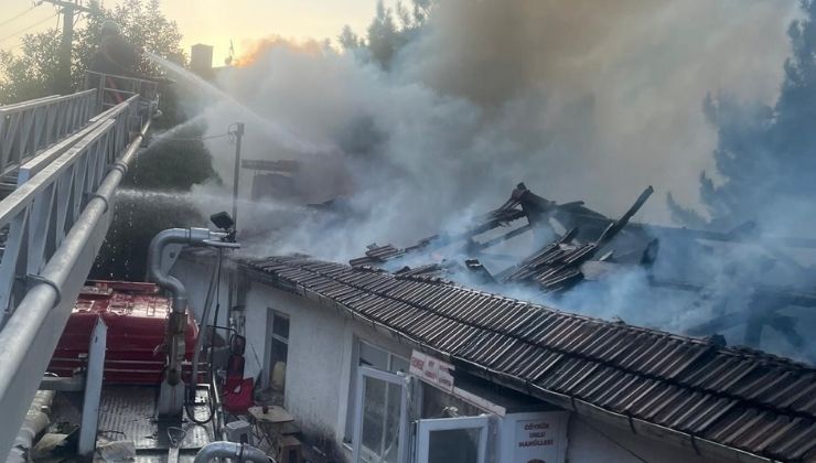 Bolu’da ekmek teknesi yanarak kül oldu