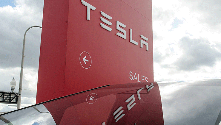 ABD’de jüri, Tesla’nın 2019’daki ölümlü kaza için 243 milyon dolar tazminat ödemesini istedi