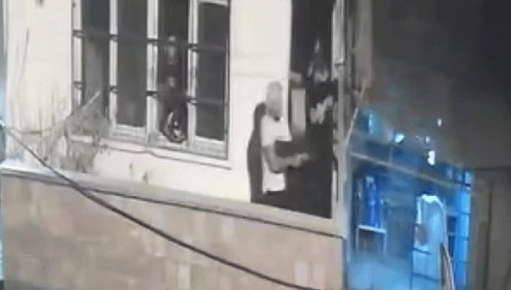 Adana’da balkondan balkona silahlı çatışma: 4 gözaltı