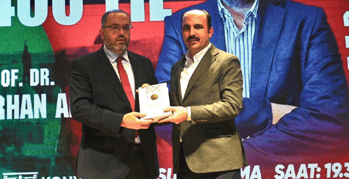 Başkan Altay’dan Prof. Dr. Afyoncu’ya övgü
