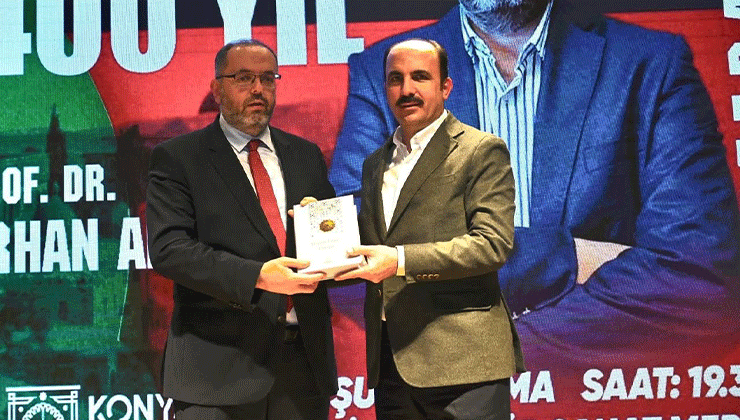 Başkan Altay’dan Prof. Dr. Afyoncu’ya övgü