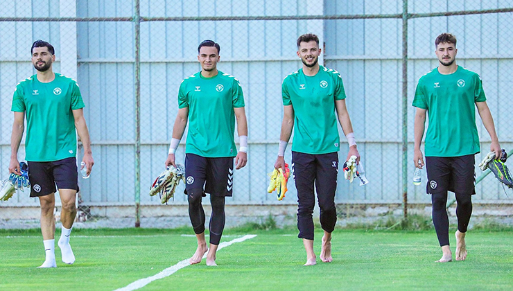 Bahadır mı, Deniz Ertaş mı?