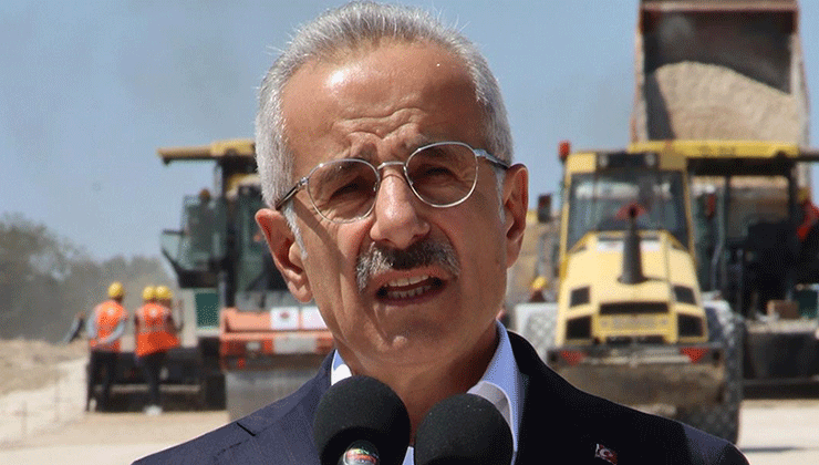 Bakan Uraloğlu, afet konutlarına erişimi sağlayacak yolların büyük bölümünün tamamlandığını bildirdi: