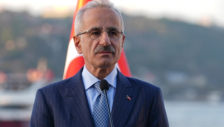 Bakan Uraloğlu: Çeşmeli-Kızkalesi Otoyolu Projesi tamamlandığında zamandan toplam 2,2 milyar lira tasarruf sağlayacağız