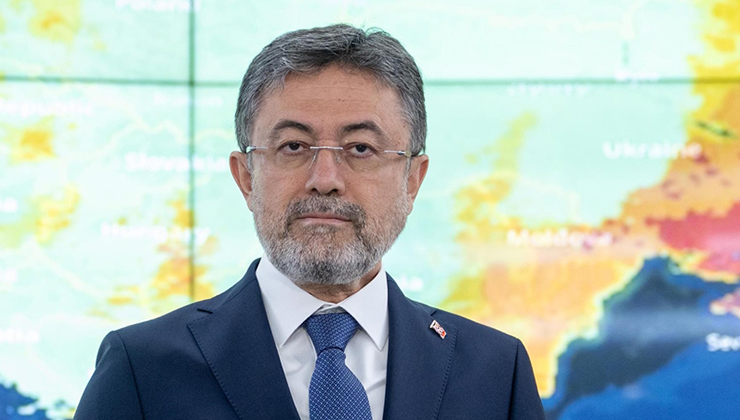 Bakan Yumaklı, sosyal medyada orman yangınlarına ilişkin dezenformasyonun devam ettiğini bildirdi