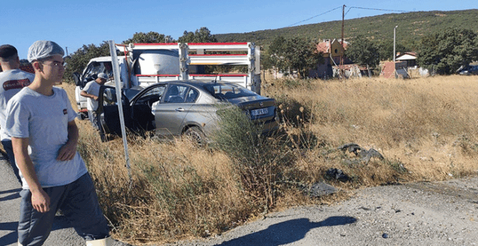 Balıkesir’de trafik kazası: 3 yaralı