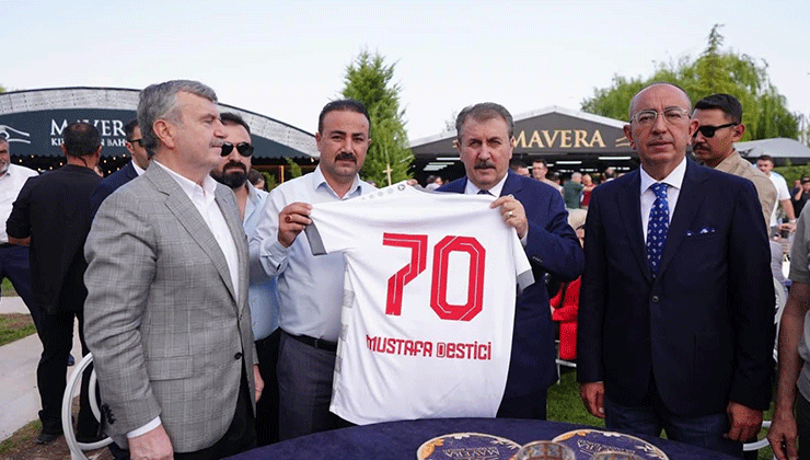 BBP Genel Başkanı Destici’ye Karamanspor forması