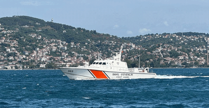 Beykoz açıklarında alabora olan teknedeki 1 kişinin cansız bedenine ulaşıldı