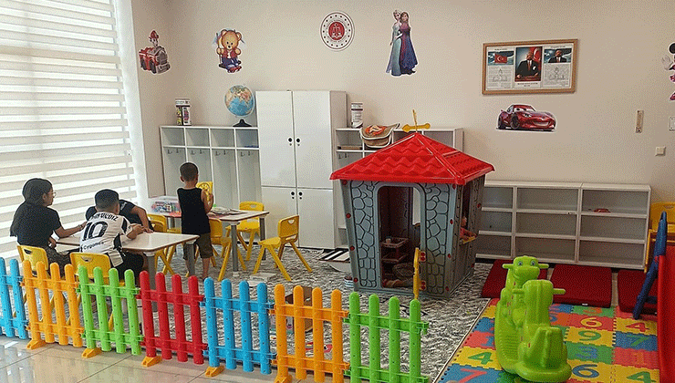 Beyşehir’de çocuklar adliye koridorları yerine oyun alanına