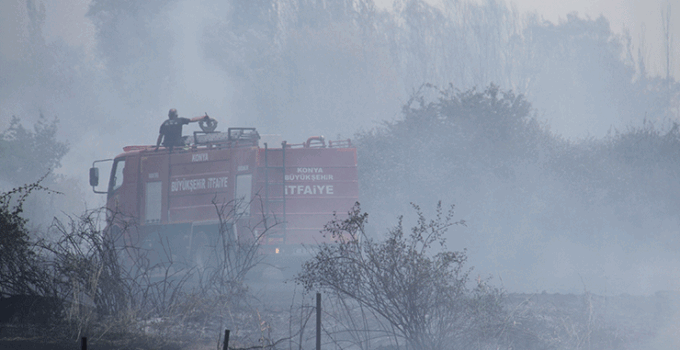 Beyşehir’de kampüs yakınlarındaki yangın korkuttu