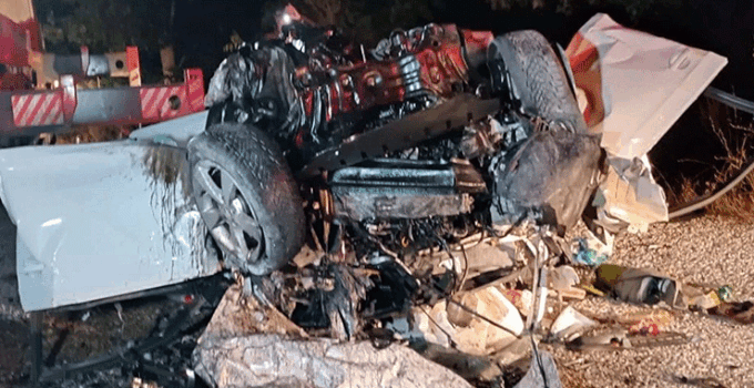 Çanakkale’de iki otomobilin çarpıştığı kazada ölen 6 kişinin kimlikleri belirlendi