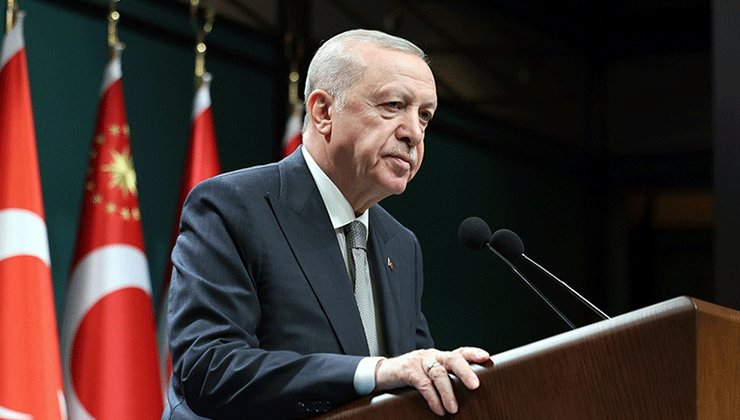 Cumhurbaşkanı Erdoğan, şehit Jandarma Astsubay Ferhat Gedik ile Eren Bülbül’ü andı