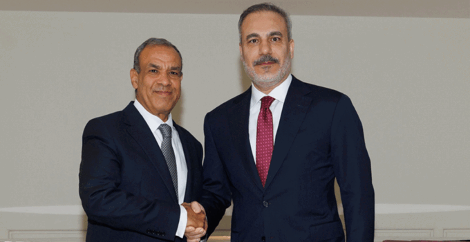 Dışişleri Bakanı Fidan, İİT toplantısı kapsamında Mısırlı mevkidaşı Abdulati ile görüştü
