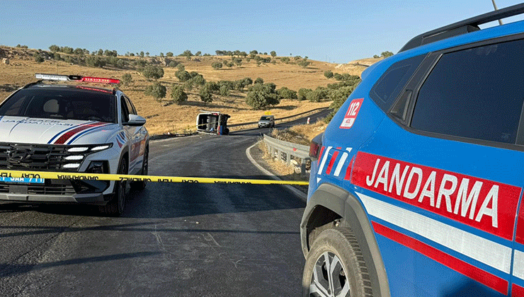 Diyarbakır’da kadınları taşıyan minibüs devrildi: 1 ölü, 15 yaralı