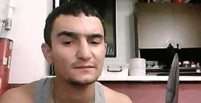 Evinde ölü bulunan İsa’yı, arkadaşı öldürmüş