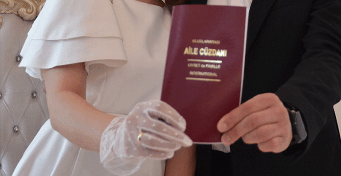 Evlenecek gençlere indirim desteği sağlayan firma sayısı artıyor