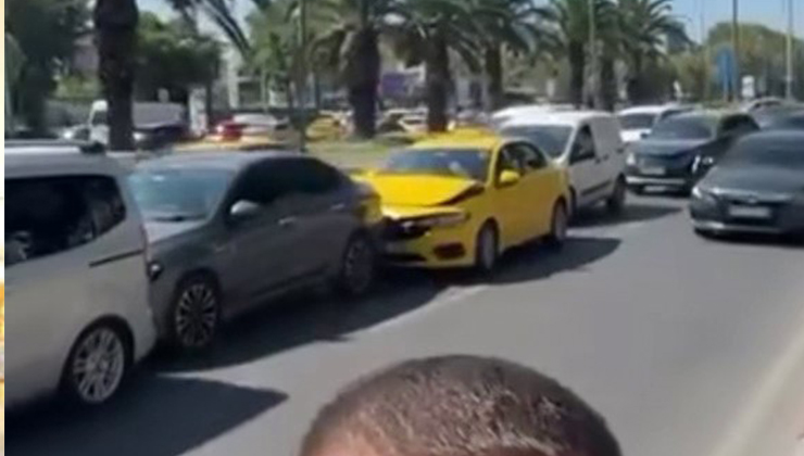 Fatih’te zincirleme kazayı muhabir gibi anlattı: O anlar kamerada