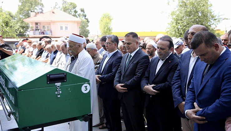 Fethiye’de kazada hayatını kaybeden eski AK Parti Muğla Milletvekili Boğa’nın cenazesi defnedildi