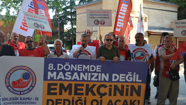 Geçinebileceğimiz bir ücret talep ediyoruz
