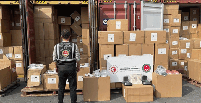 Gümrüklerde 7 ayda 41,7 milyar liralık kaçakçılık engellendi
