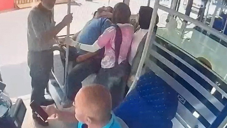 Halk otobüsünde fenalaşan yolcuya otobüste müdahale