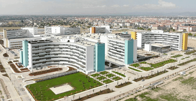 Hastanelerde mesai saatleri değişti