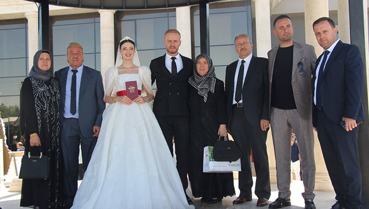 İmamoğlu ve Efendioğlu aileleri akraba oldu