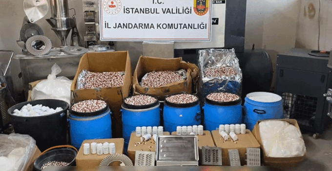 İstanbul’da 847 bin 600 uyuşturucu hap ele geçirildi