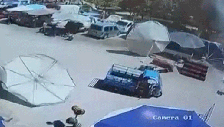 İzmir’de pazar şemsiyesi hamile kadın ve çocuğunun üzerine düştü