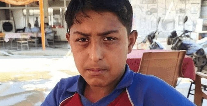 Kavgada yumruklanıp, başına sandalyeyle vurulan çocuk öldü
