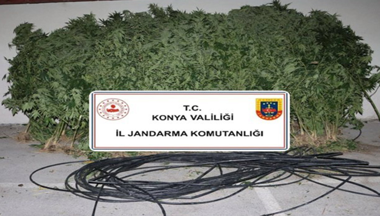 Konya’da jandarmadan uyuşturucu ve silah operasyonu