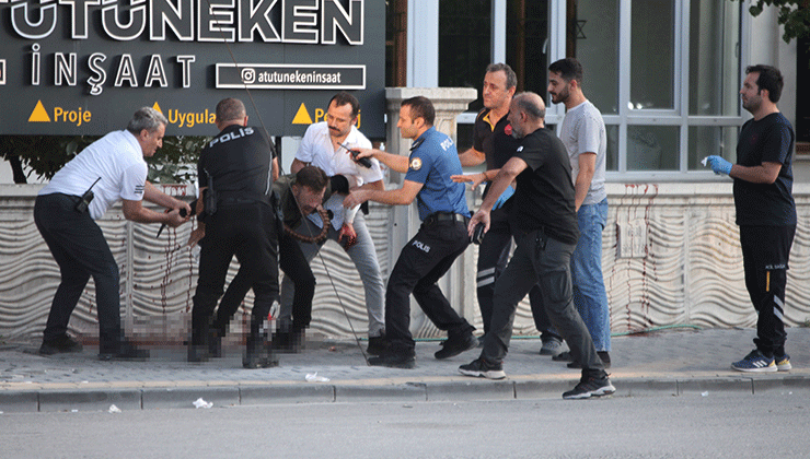Konya’da polis ekiplerinden nefes kesen müdahale: Bıçağı boğazına dayadı…
