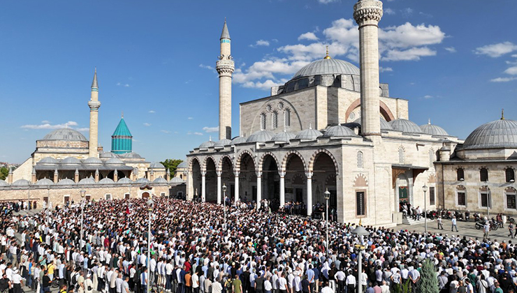 Konya’da toplu duanın adresi Sultan Selim Camii oldu