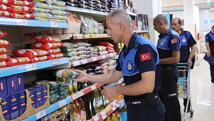 Konya’da zabıta ekipleri göz açtırmıyor