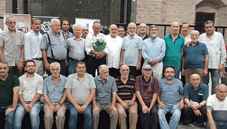 Konyalı sanatçıya özel program