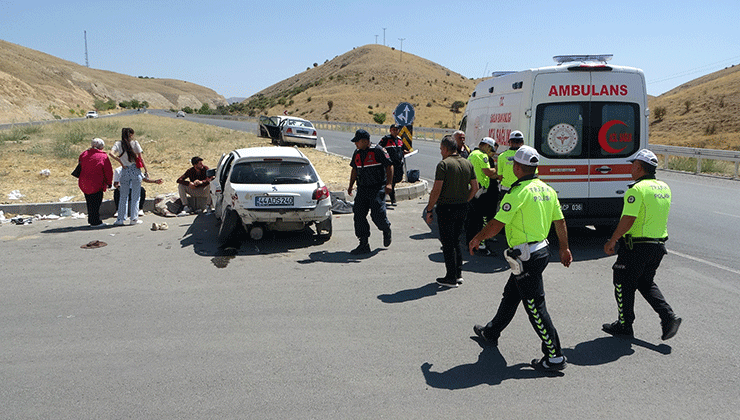 Malatya’da otomobiller çarpıştı: 1 ölü, 4 yaralı