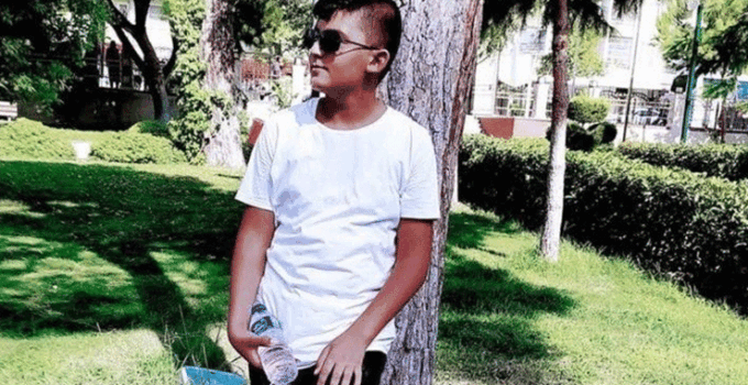 Mersin’de denize giren 16 yaşındaki çocuk boğuldu
