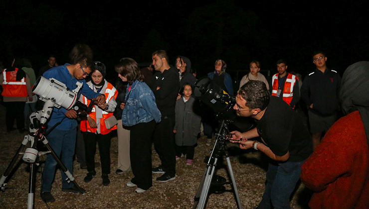 Meteor yağmuru Meram’da şölene dönüştü