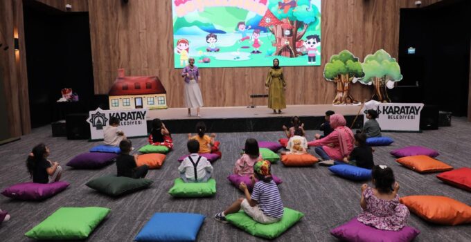 Minikler “Hoş Kubbe Masal Atölyesi”ni çok sevdi