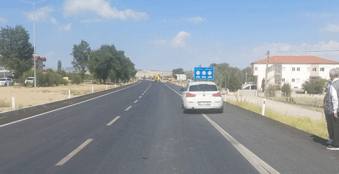Motosiklet ile otomobil kavşakta çarpıştı: 1 yaralı