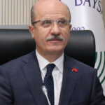 Prof. Dr. Erol Özvar, yeniden YÖK başkanlığına atandı