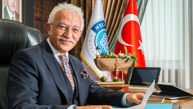 Rektör Prof. Dr. Cem Zorlu: “Hayallerinize giden yolda yanınızdayız”