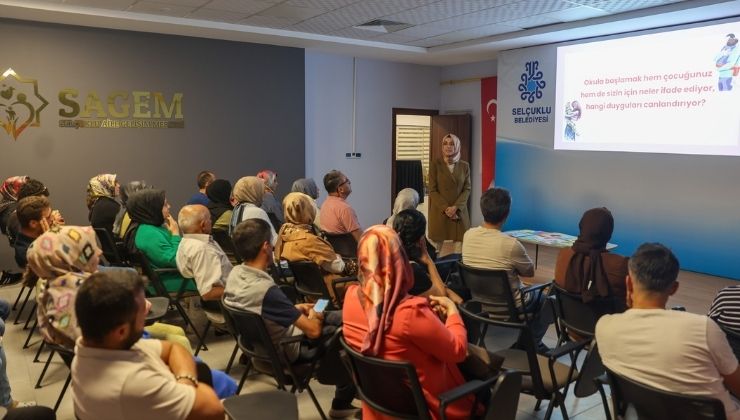 SAGEM’den ebeveynlere okula uyumda ailenin rolü konulu seminer