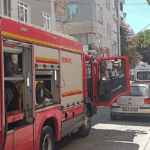 Turgutlu’da çıkan yangında 2 muhabbet kuşu telef oldu